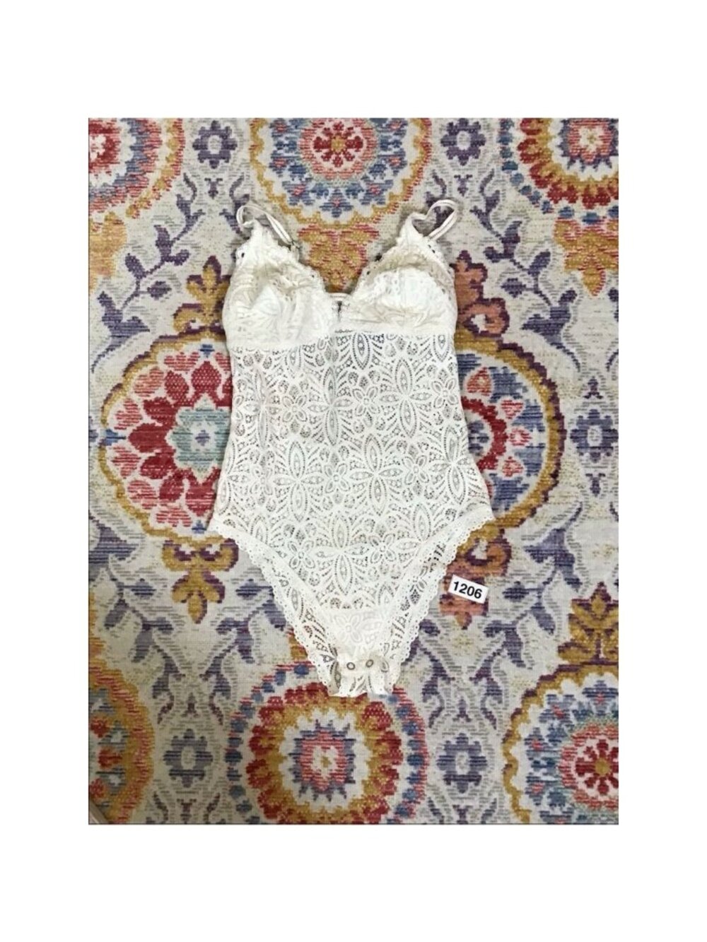 Gilly Hicks Womens Bodysuit Xsmall Ivory Camisole Lace  Spaghetti Strap V Neck S